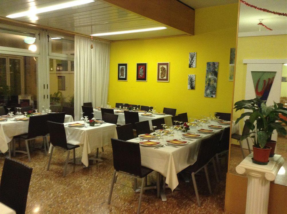 Park Hotel Castel San Pietro Terme Exterior photo
