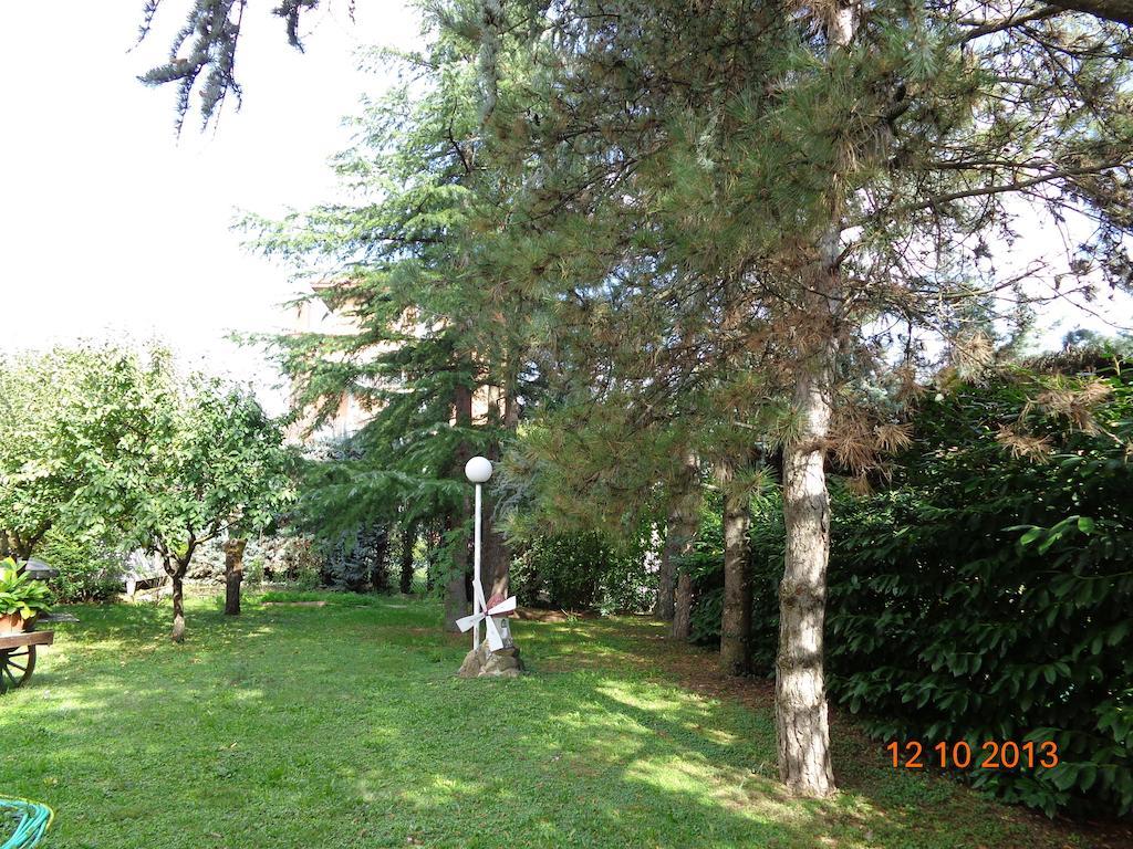 Park Hotel Castel San Pietro Terme Exterior photo